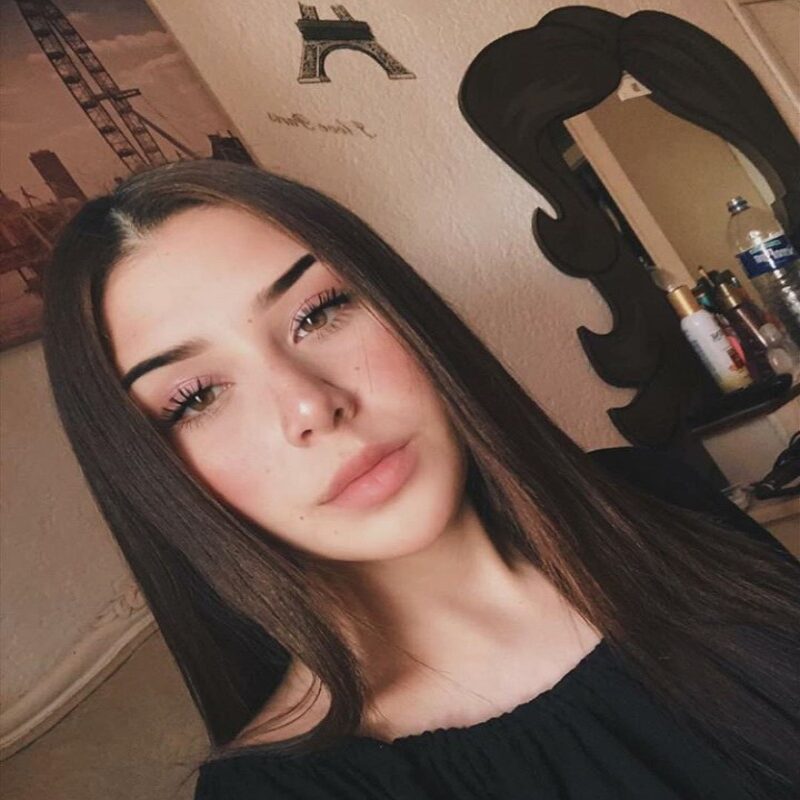 Profile picture of LivesInMe